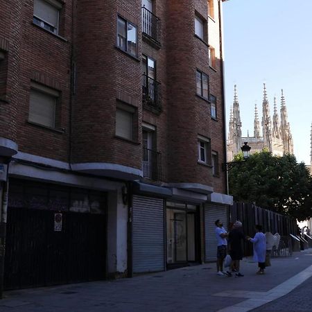 Atuaire Home Vivienda En Perfecta Ubicacion Al Lado De La Catedral De Burgo Esterno foto