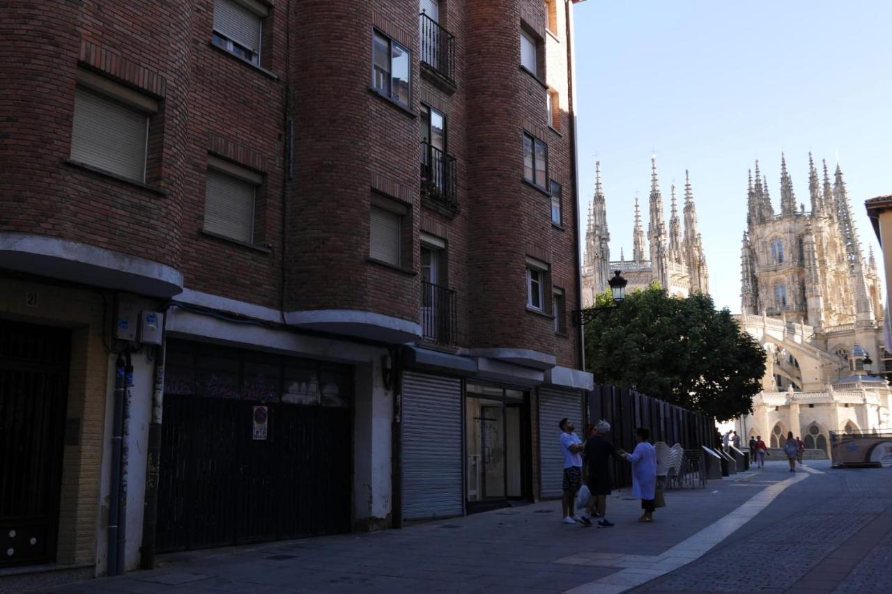 Atuaire Home Vivienda En Perfecta Ubicacion Al Lado De La Catedral De Burgo Esterno foto